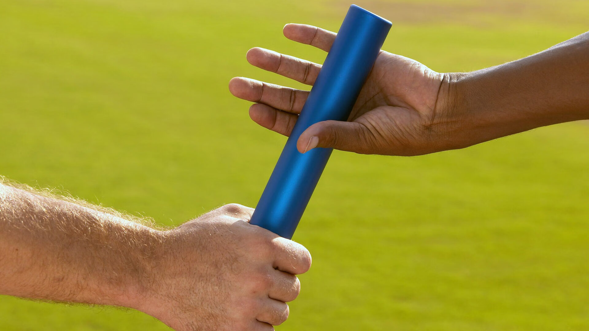 体育新闻中心联合高校开展体育传播创新研究，体育新闻传播与外语学院